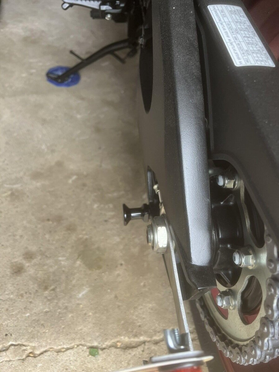 Eaccessories Ea Flat License Plate Relocation Holder Bracket For Suzuki Gsxr 600 1992-2025 Rear Axle Tag Mount Lightweight