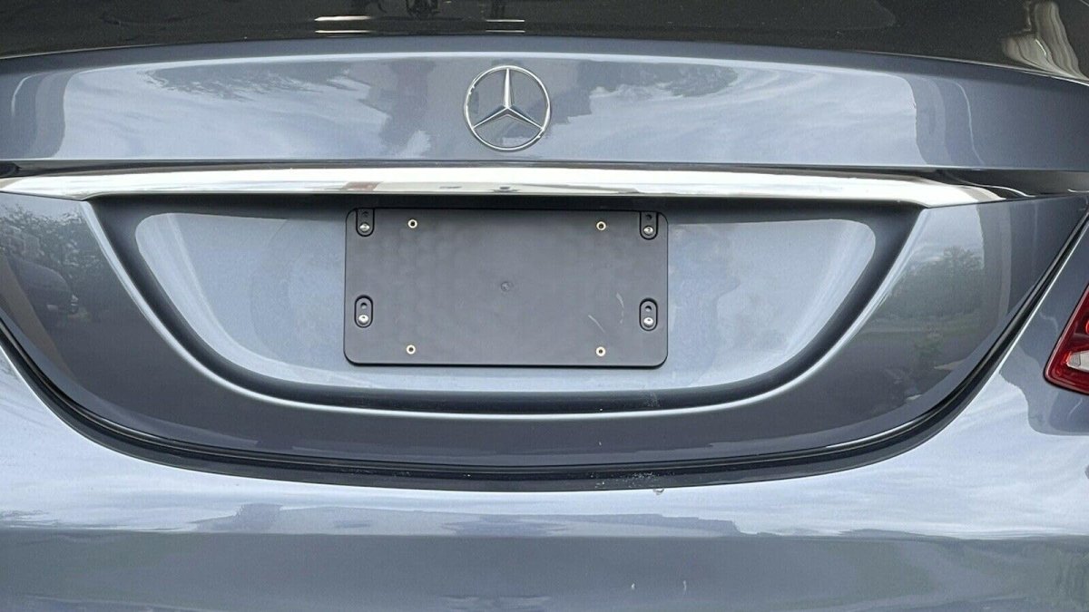 Rear Bumper Plastic License Plate Holder Set Bracket For Mercedesa Benz Sl-class Sl400 Sl450 Sl500 Sl63 Amg 2013a 2024a Holder