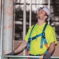 Klein Tools 60407rl Hard Hat Rechargeable Headlamp Vented Full Brim Style Padded Self-wicking Odor-resistant Sweatband White 