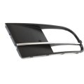 Fog Light Bezel For Volkswagen Beetle 2012 2019 Front Passenger Side Black Plastic With Chrome Center Strip Replaces Vw1039117