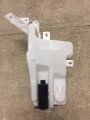 Nissan Genuine 28910-zn50a Windshield Washer Tank Assembly Black 