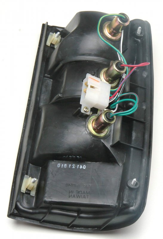Tyc 11-1655-00 81560-89156 Tail Lamp Light 89-94 For Toyota Pickup Driver Side