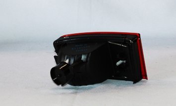 Left Reflector Assembly For 2003 To 2005 Toyota 4 Runner Red Polycarbonate Lens Waterproof Led Rear Light Part Number