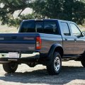 G-plus Third 3rd Brake Cargo Light Compatible With 2001-2004 Nissan Frontier Pickup Rear Roof Center High Mount Tail Lamps