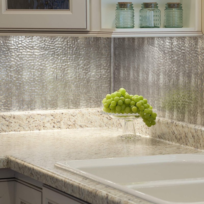 Fasa De Hammered Decorative Vinyl 18in X 24in Backsplash Panel In Crosshatch Silver 5 Pack
