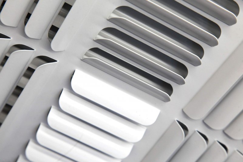 Fixed Curved Blade Diffuser 14 X 4-way