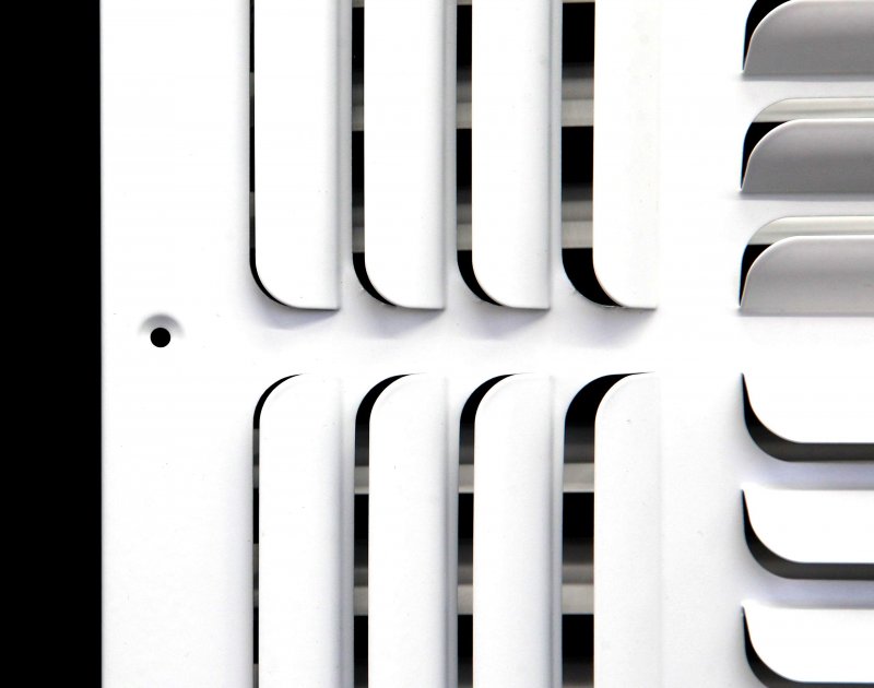 Fixed Curved Blade Diffuser 14 X 4-way