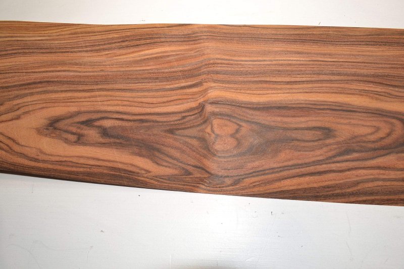 Santos Rosewood Raw Wood Veneer Sheets 9 5 X 109 Inches 1 42nd Thick