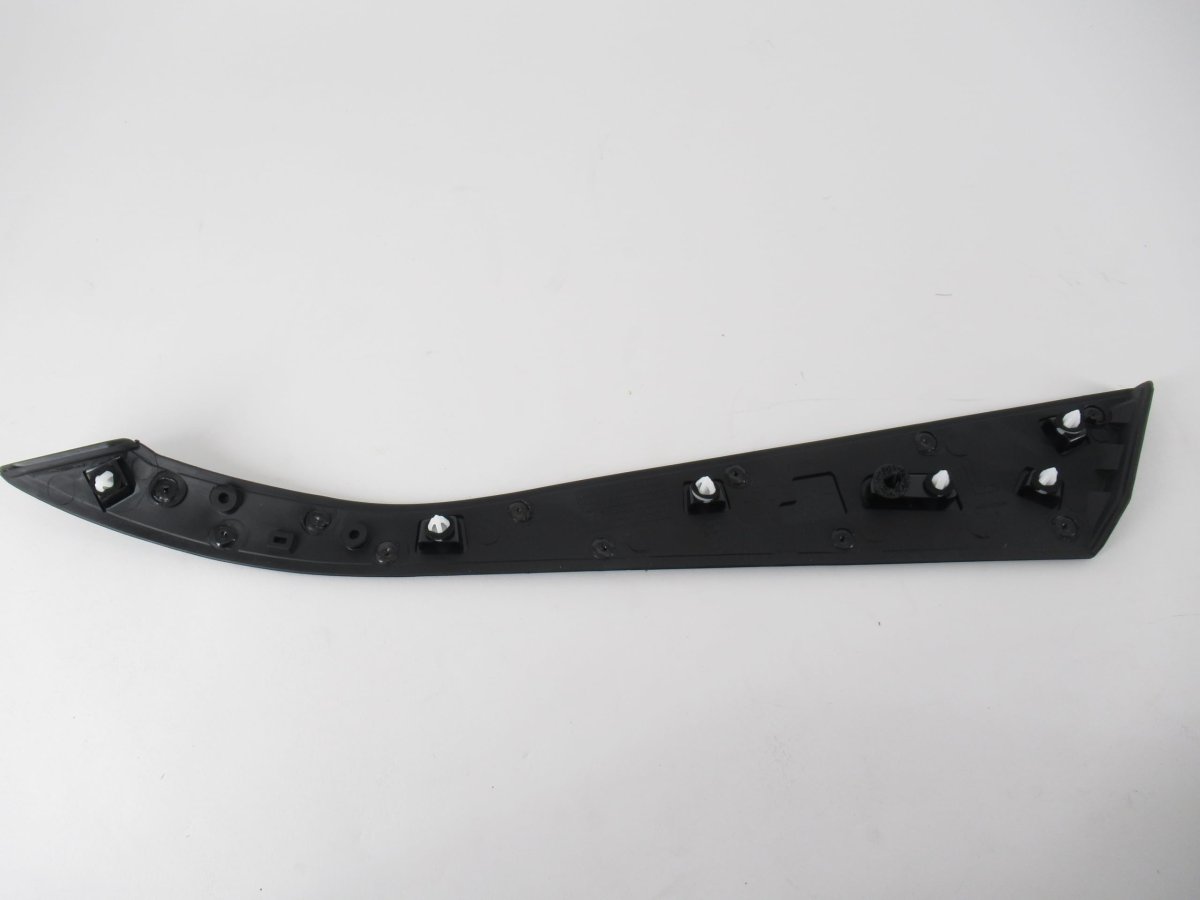 Oem Genuine Nissan Left Driver Side Rear Fender C-pillar Molding 78873-6ca0a 788736ca0a