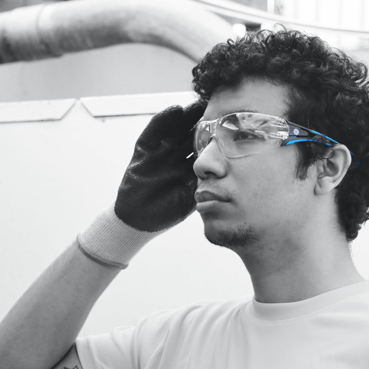 Safety Glasses Ge115c Scratch Resistant Clear Protective Lenses With Uv Shielding For Construction Labs And Outdoor Work Black