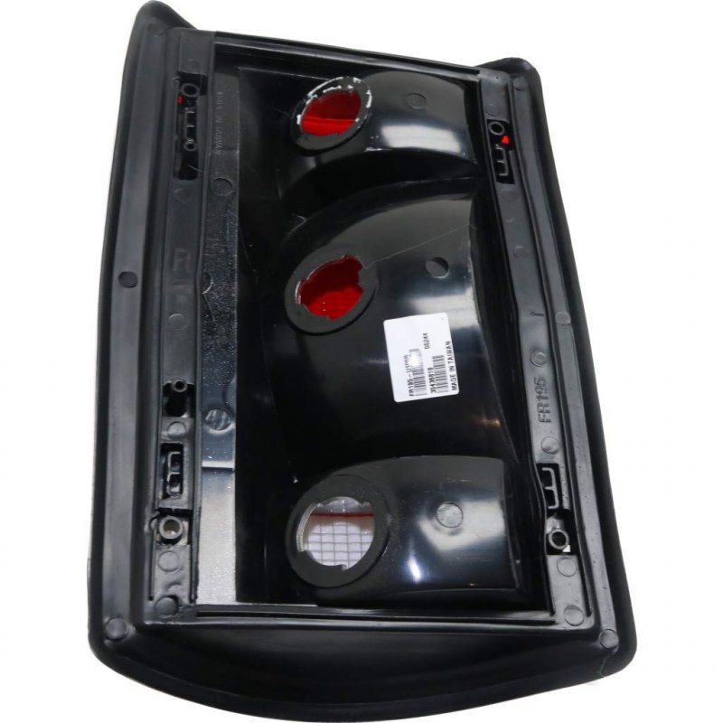 Passenger Side Tail Light Assembly For 2003 Ford E-150 Fits F5uz 13404a And Partslink Fo2801114 Halogen Waterproof Standard