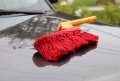 The Original California Car Duster Wood Handle Red 