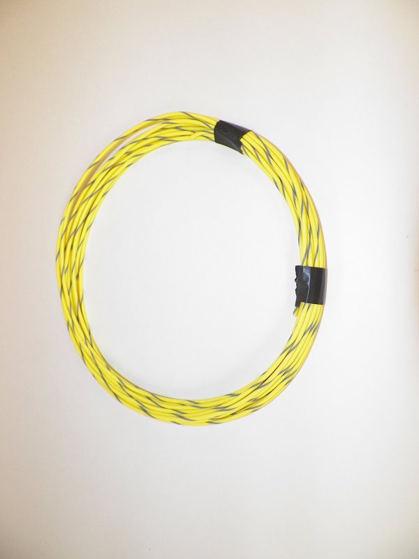 18 Ga Yellow Gray Striped Automotive General Purpose Gxl Wire 94 O D 25 Superior Abrasion Resistance High Heat Resist Grease