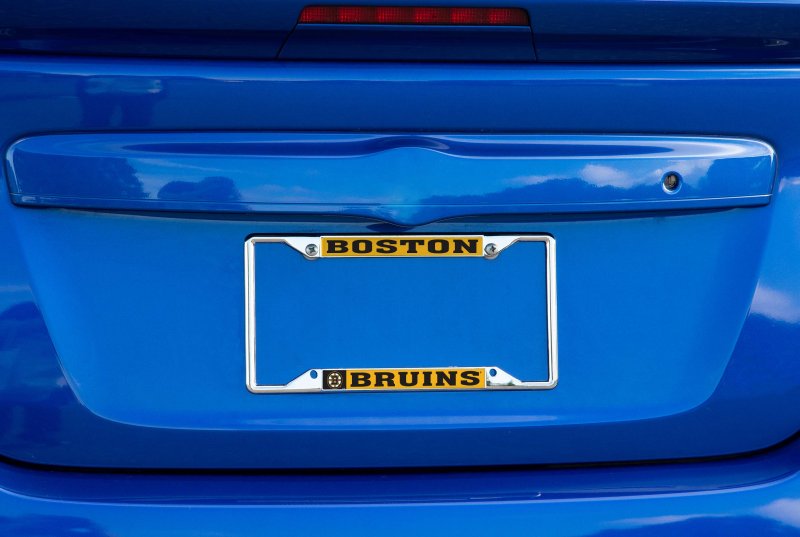 Boston Bruins Team Nhl National Hockey League Metal License Plate Frame For Front Or Back Of Car Officially Licensed