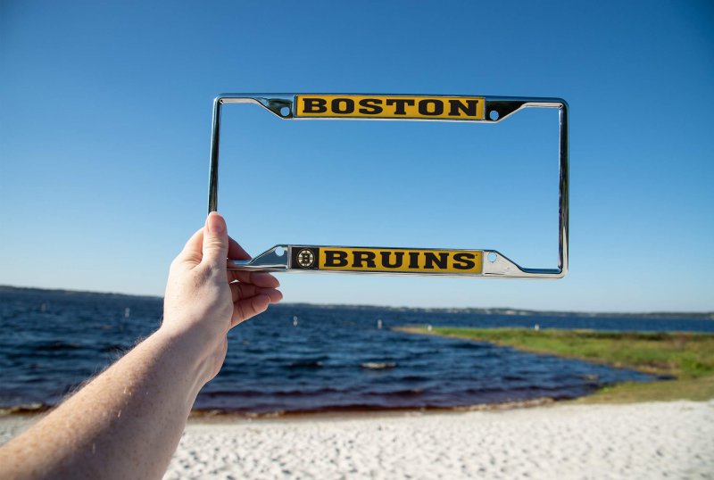 Boston Bruins Team Nhl National Hockey League Metal License Plate Frame For Front Or Back Of Car Officially Licensed