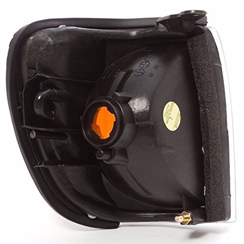 1998-2004 Nissan Pathfinder Driver Side Replacement Corner Light Park Signal Lamp Ni2526102