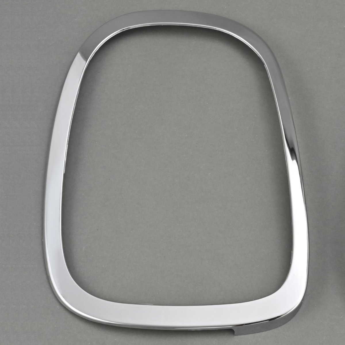 Hecasa Left Tail Light Bezel For 2014-2024 Mini Cooper F55 F56 F57 Models Replacement 63217351431 Mc2812101 Lamp Trim Driver