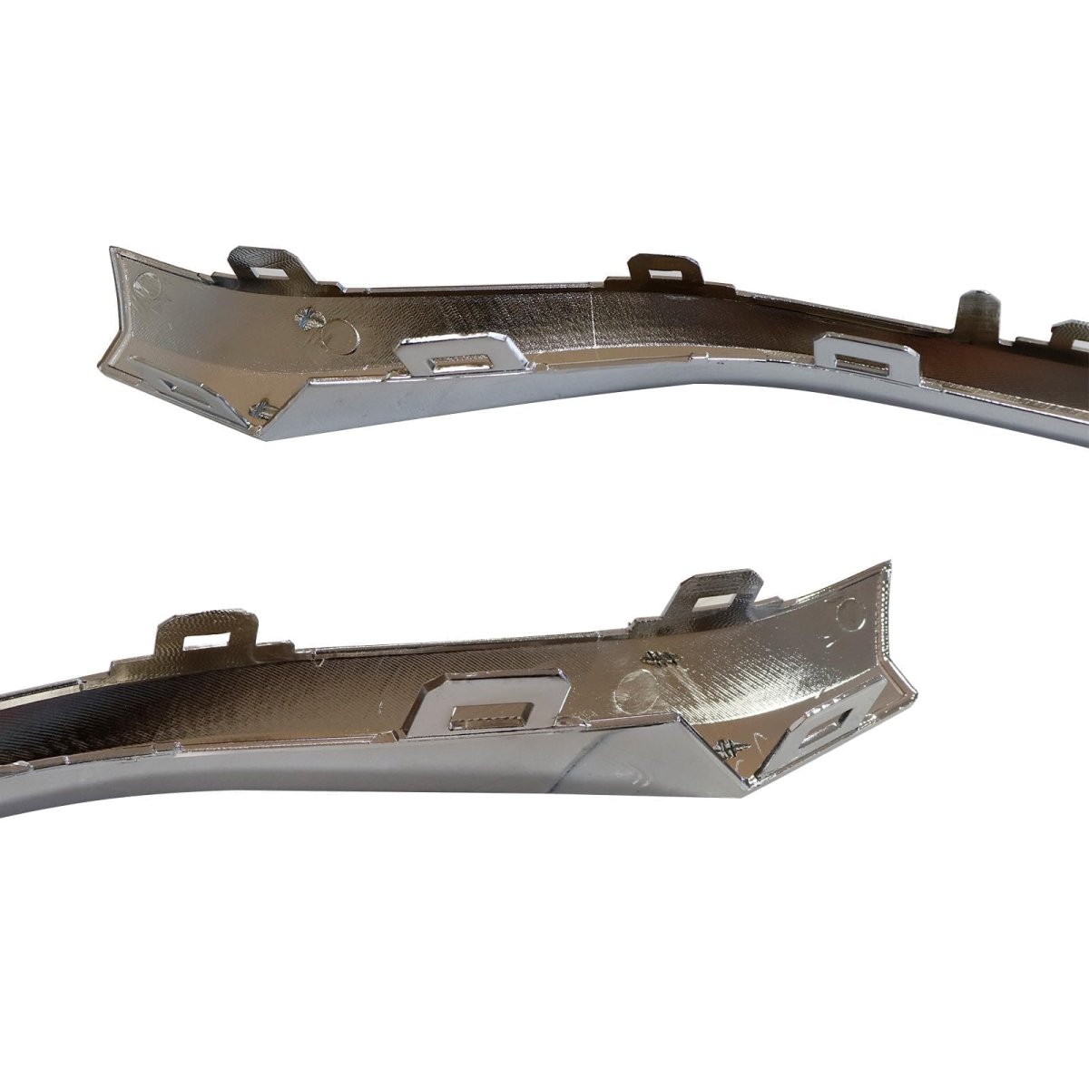 Secos Bumper Cover Molding Front Lower Center For Gmc Terrain 2018 2019 2020 Replace 84165544