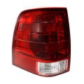Ford Expedition Tail Light 2003 2004 2005 2006 Driver Side Replacement For Fo2800166 And 2l1z 13405 Ab Standard Assembly 