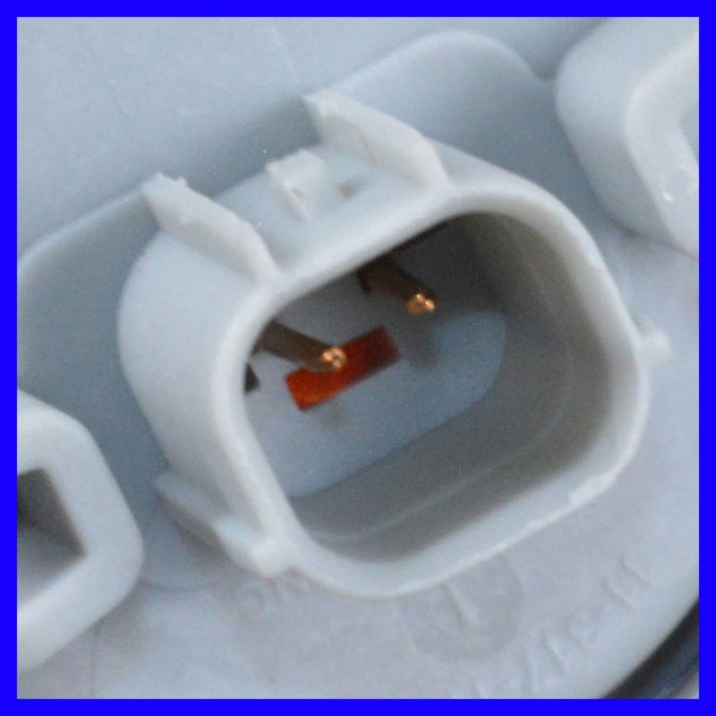 Outer Taillamp Taillight Housing Driver Passenger Pair For Nissan Pathfinder