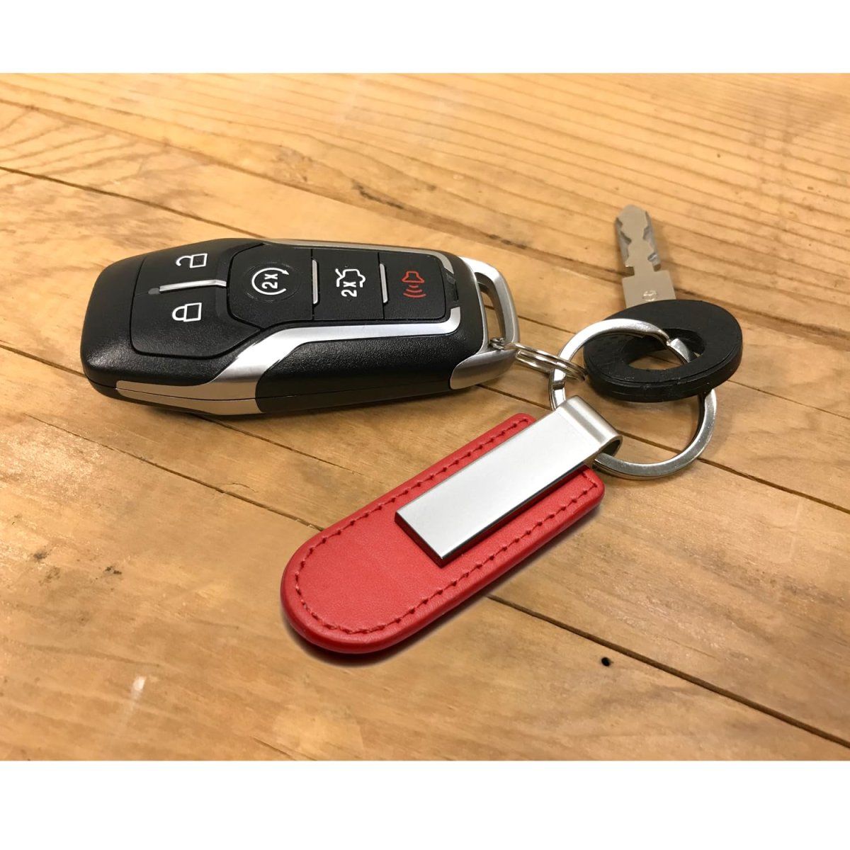 Ford Bronco Red Pu Leather Strap Silver Metal Bar Key Chain Official Licensed
