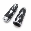 Httmt Mt291-006- Chrome Handlebar Grips 1 25mm Hand Grip Compatible With All Year Suzuk Kawasak Yamah H-d Bimmer Triumph