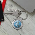 Graphics More Robin And Riddler Snowball Fight Keychain Classy Round Chrome Plated Metal 