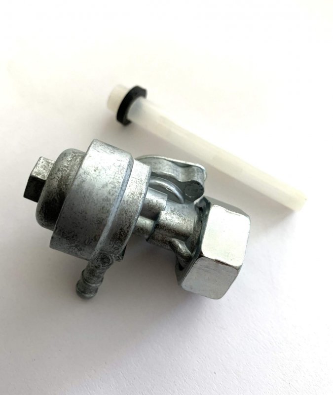 Fuel Shut Off Valve Petcock For Honda Part 16950-zs9-003