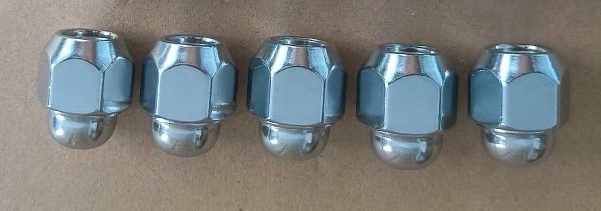 5pcs M12-1 5 Wheel Lug Nuts 52950-14140 52950-m1000 For Select Hyundai Tucson Santa Fe Accent Elentra Sonata Veloster Kia Rio