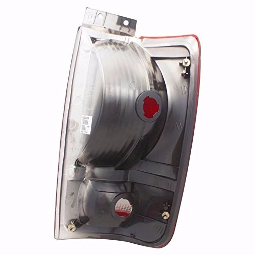 1997-2002 Ford Expedition Driver Side Replacement Taillight Rear Lamp Fo2800119