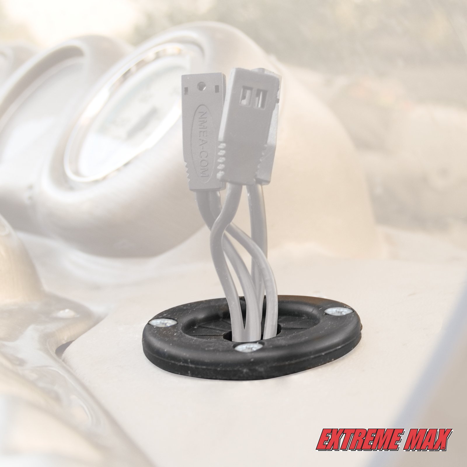 Extreme Max 3005 2172 Marine 2 Wire Rigging Grommet