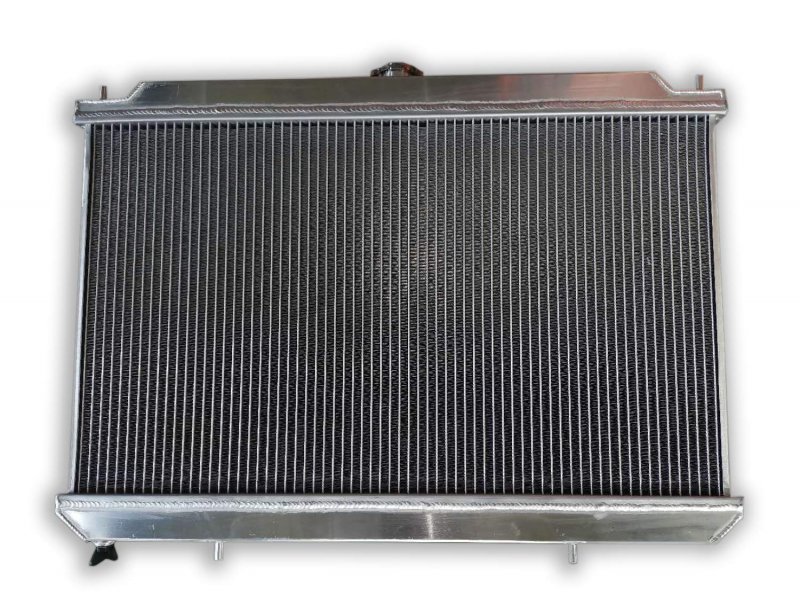 Zongheng Universal All Aluminum Radiator For Infiniti 2000-2001 I30