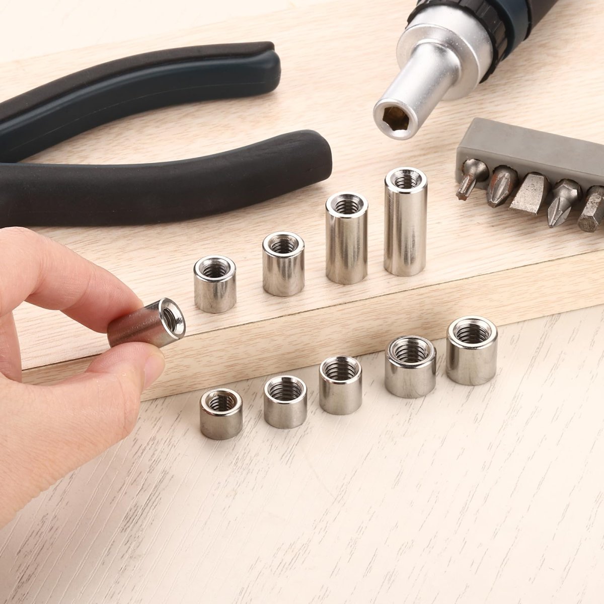 20pcs Round Weld Nuts M8x12x12mm Long On Bung Female Nut Threaded 304 Stainless Steel Connector Sleeve Rod Bar Stud Silver