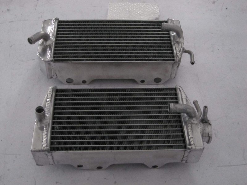 2-row Core Aluminum Radiator For Honda Crf450r Crf 450 R 02 03 04 A Pair 2002 2003 2004 L R Aftermarket Compatible Replacement