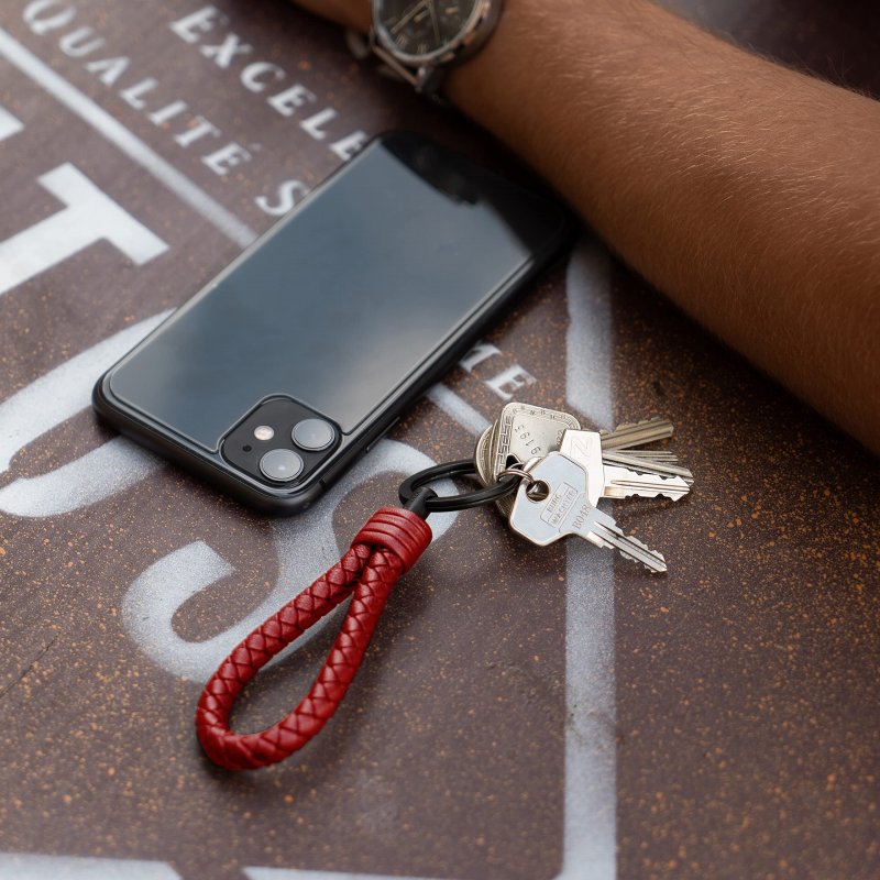 Serasar Leather Car Key Ring With Stainless Steel Key-ring Additional Rings For Small Keys Ideal Cars Motorcycles Bicycles And