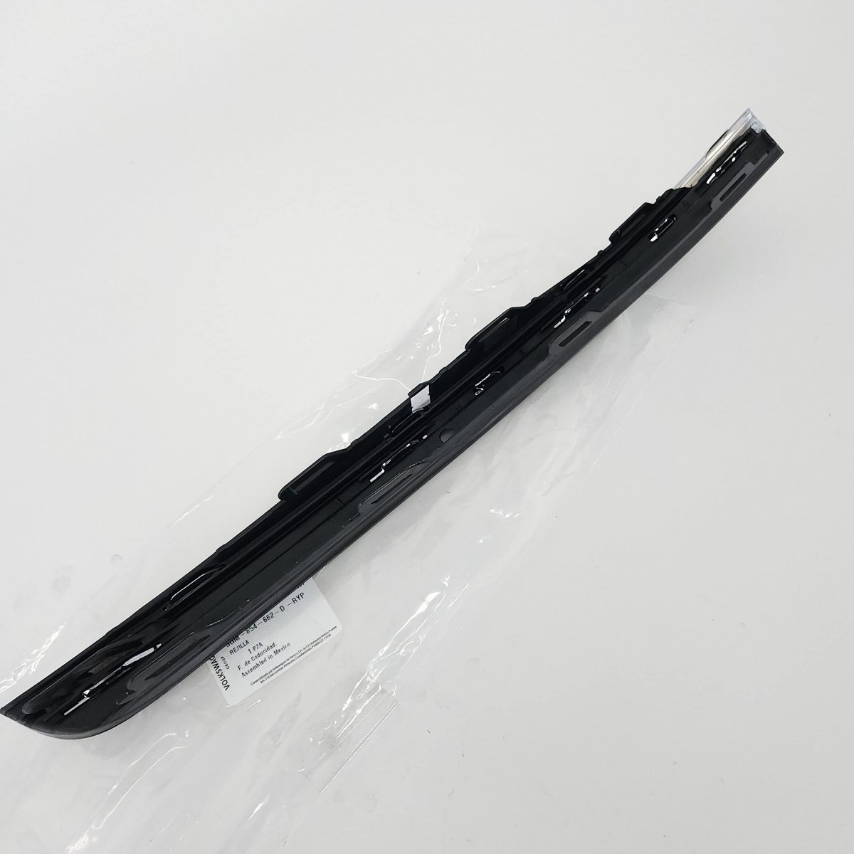 Oem Genuine Volkswagen Right Passenger Side Front Bumper Trim Grille 5gm-854-662-d-ryp 5gm854662dryp