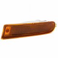1996-1997 Toyota Rav4 Driver Side Replacement Corner Light Park Signal Lamp To2520149 