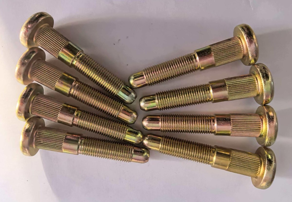 Wantone Racing 8pcs M14 1 50 Serrated Rear Wheel Stud 610-676 15 8mm Knurl 80mm Uhl Length Replacement For 2020-2025 Chevrolet