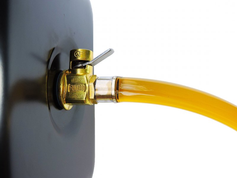 T200n T Series Engine Oil Drain Valve With 11 5 Npt And 3 4 In Nipple One Touch Operation For Clean Mess Free Changes 1 Pack