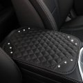 Qinu Bling Car Center Console Cover Auto Armrest Cushion Pu Leather Luster Crystal Arm Rest Padding Protective Case Diamond