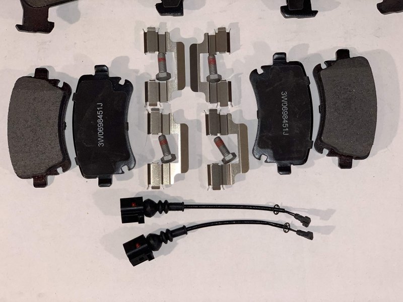 Bentley Continental Gt Gtc Flying Spur Rear Brake Pads