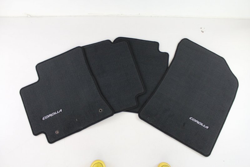 Genuine Toyota Accessories Pt206-02092-12 Carpet Floor Mat For Select Corolla Models