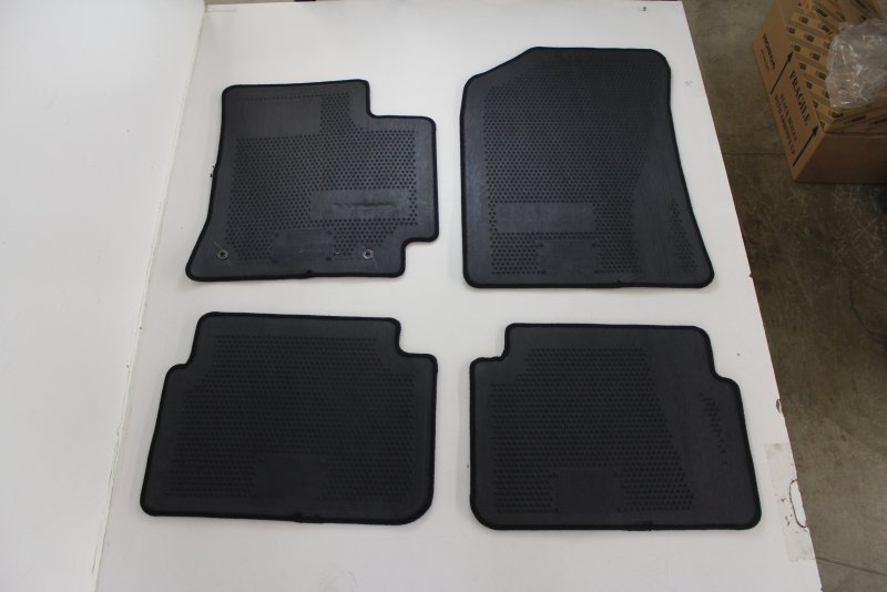Genuine Toyota Accessories Pt206-02092-12 Carpet Floor Mat For Select Corolla Models