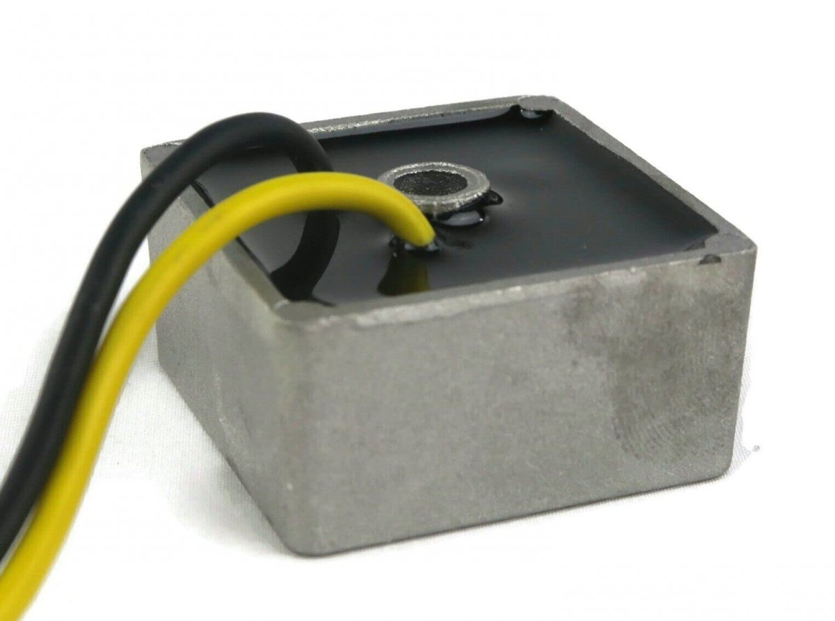 Voltage Regulator For Arctic Cat 1993-1998 Ext 580 Efi Deluxe 1994-1997 Puma