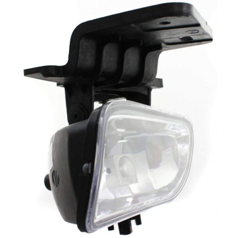 Chevy Suburban 2500 Fog Light Assembly 2000 2001 Driver Side W Bulbs Base Capa Certified Replacement For Gm2592113