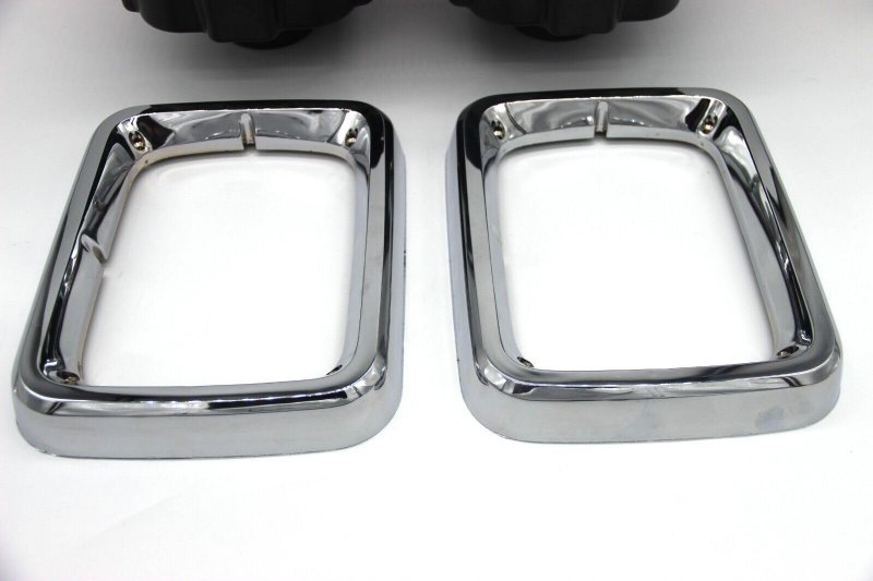 Headlight And Bezel Combo For Volvo Wg64 1996 Set 2 Halogen Chromed