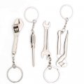 Wanlian 4pcs Mini Wrench Tool Keychain Metal Spanner Keyring Pendant Key Holder Organizer Keyfob Gift For Men Women Multitool 