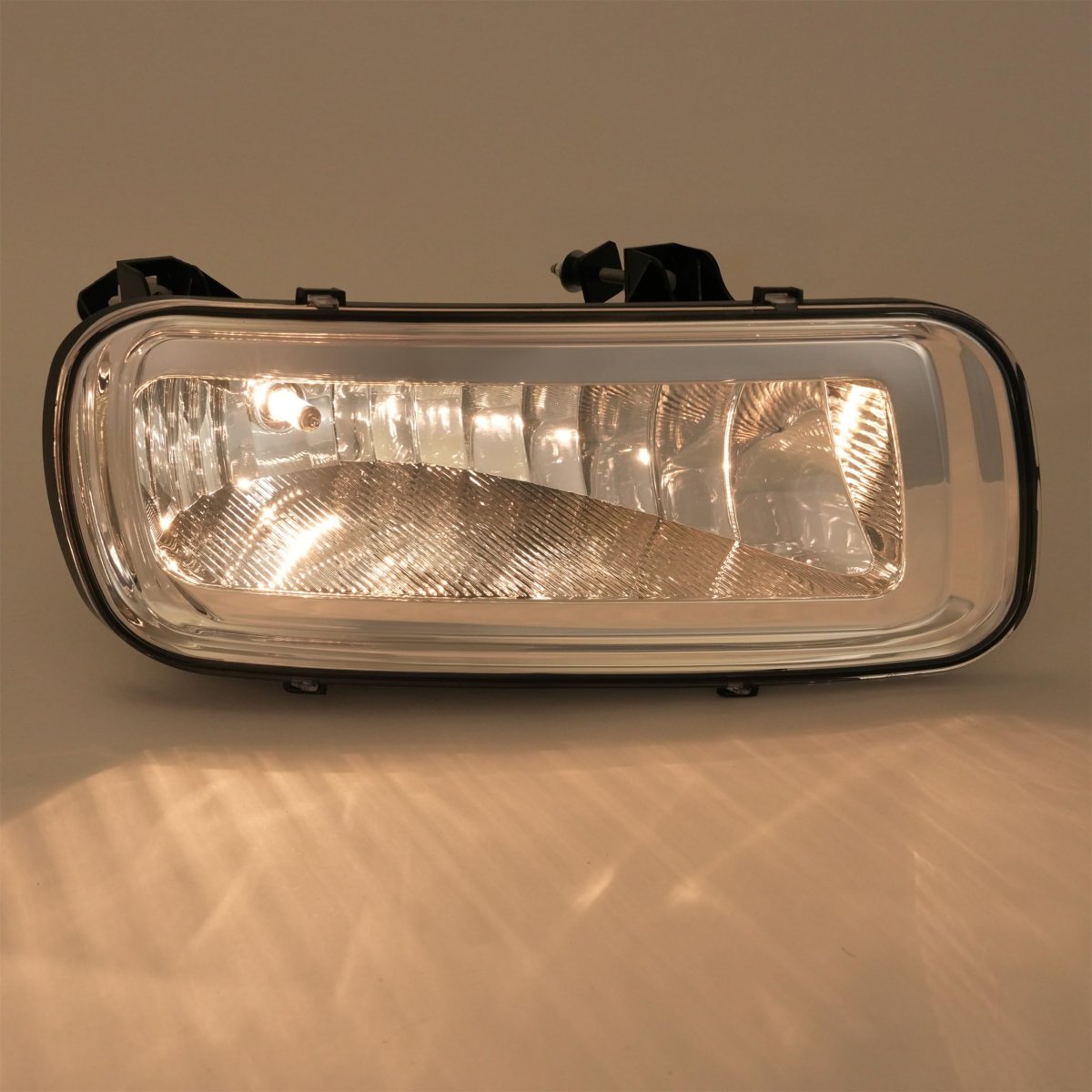 Right Fog Light Assembly With Bulb For 2004 2006d F 150 And Lincoln Mark Lt Base Passenger Side Clear Lens Replacement For