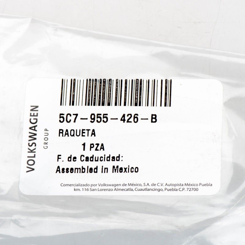 One New 11-18 For Vw Volkswagen Jetta Sedan Front Rh Windshield Wiper Refill Blade
