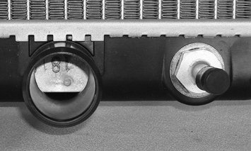 Tyc 2362 Radiator For 2001-2004 Dodge Neon